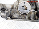 Кронштейн масляного фильтра Audi A4 B7 06B115417F (Изображение 8)