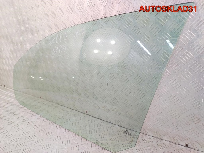 Стекло переднее левое VW Golf 5 1K3845201B Купе