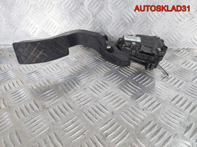 Педаль газа Audi A4 B5 8D1721523F Дизель