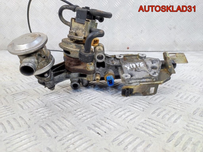 Фланец системы охлаждения Opel Vectra B 90501694