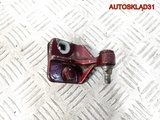 Петля двери задней правой нижняя Mercedes W203 (Изображение 1)