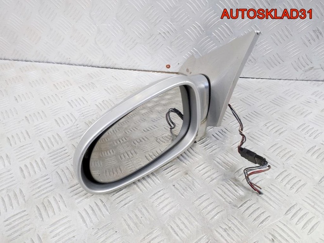 Зеркало левое Mercedes Benz C208 CLK A2088100176