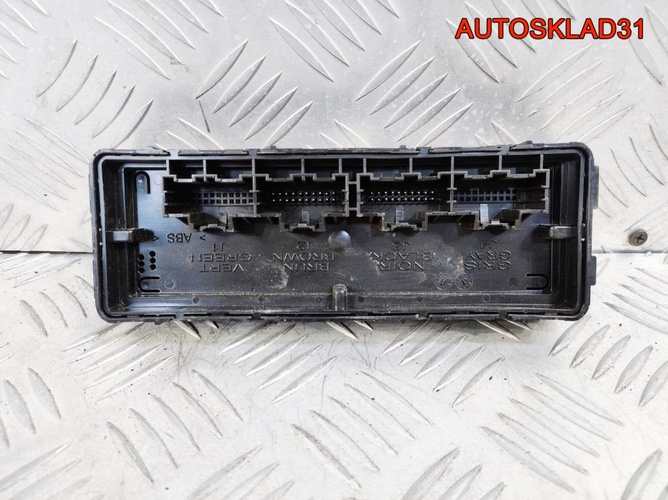 Блок климат контроля Opel Astra J 13581132