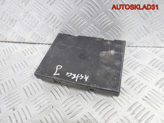 Блок комфорта Opel Astra J 1,6 A16XER 13579056
