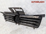 Решетка радиатора Volkswаgen Polo 6Q0853651C (Изображение 4)