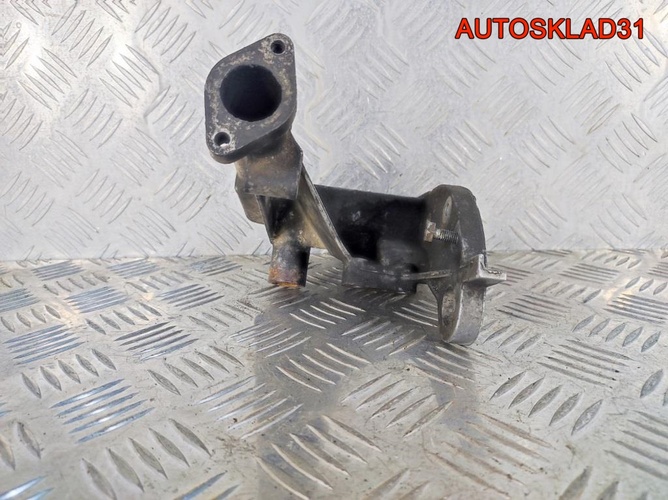 Фланец системы охлаждения Vito 638 A6112000690