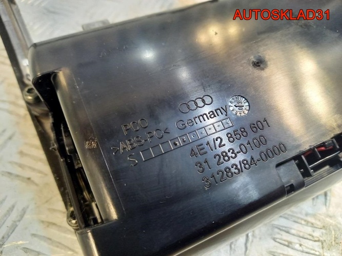 Накладка декоративная Audi A8 4E 4E0863916