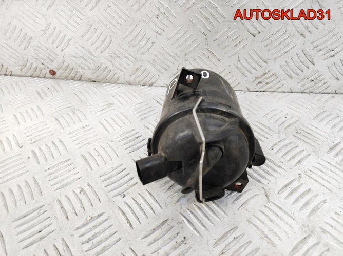 Фара противотуманная правая VW Polo 4 6Q0941700