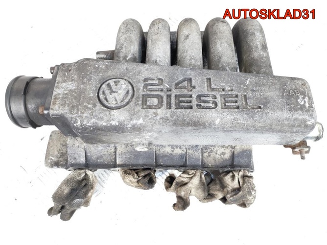 Коллектор впускной VW Transporter 4 074129713D