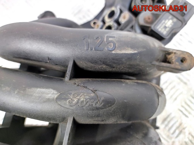 Коллектор впускной Ford Fiesta 6 1.25 XS6E9424CC