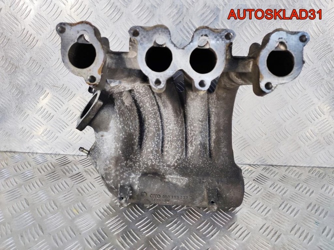 Коллектор впускной VW Passat B5 1.6 AHL 050133223D
