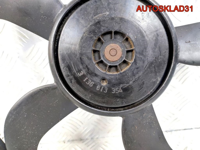Вентилятор радиатора Ford Focus 3 3136613354
