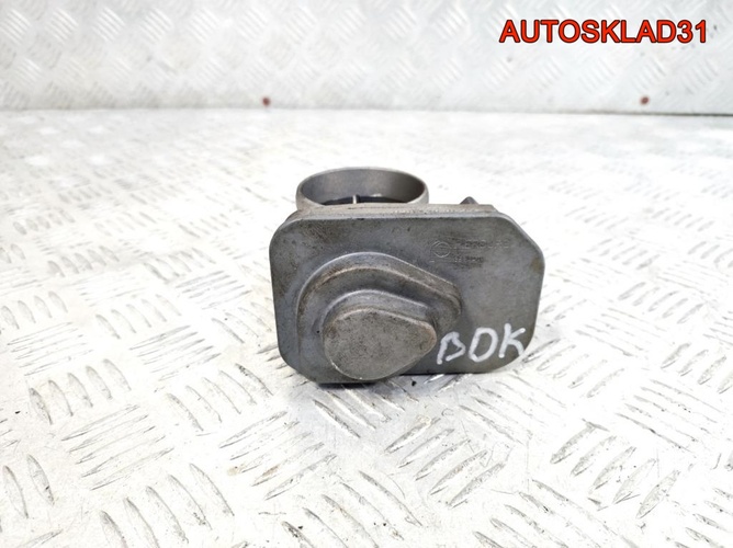 Заслонка дроссельная VW Caddy 3 2.0 BDK 038128063C