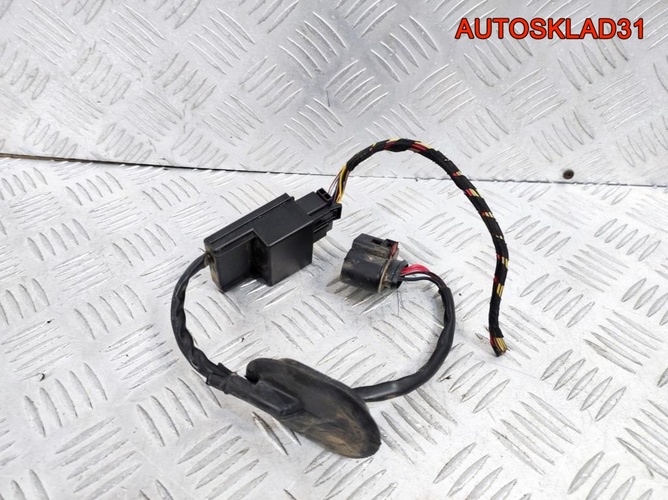 Реле электробензонасоса VW Passat B6 1K0906093G