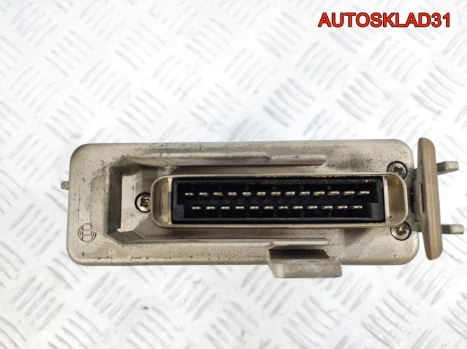 Блок ЭБУ Volkswagen Golf 2 893907383 Бензин