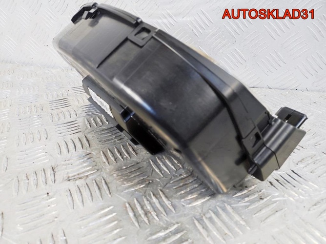 Панель приборов VW Passat B6 3C0920860K Дизель