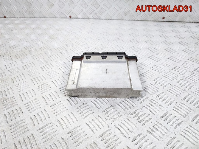 Блок ЭБУ Skoda Fabia 3 1.2 CBZJ Бензин 04E907309AF