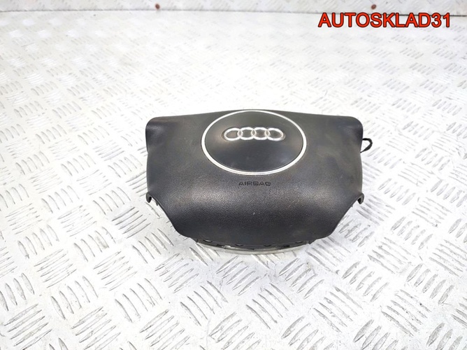 Подушка безопасности в руль Audi A3 8P1 8P0880201D