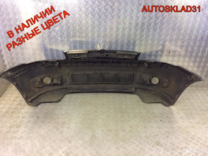 Бампер передний Volkswagen Polo 6N0807221H
