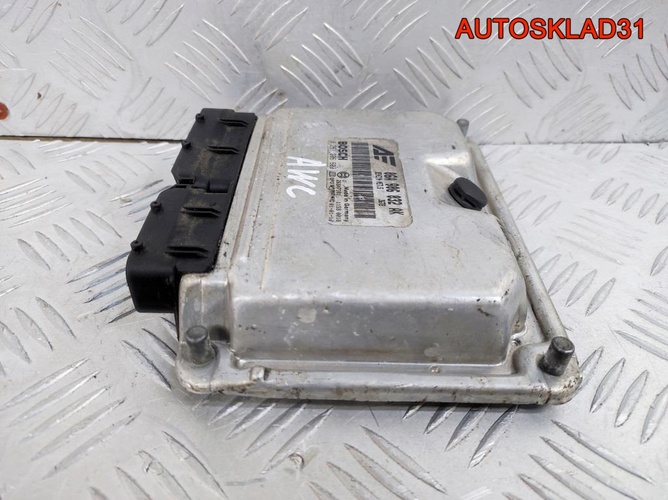 Блок эбу VW Sharan 06A906032AK 1,8 AWC Бензин