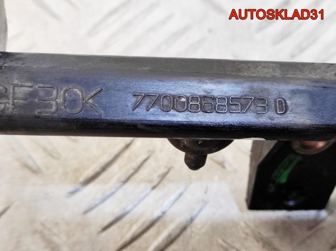 Рейка топливная Renault Clio 2 1,6 K7M 7700868573