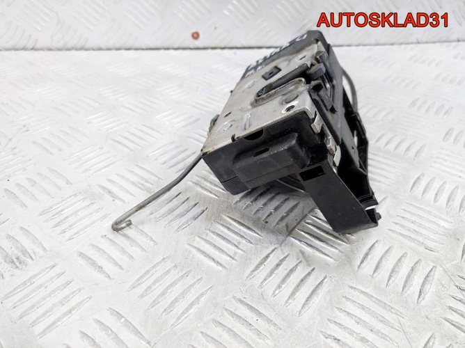 Замок двери передней левой Opel Astra G 24444015