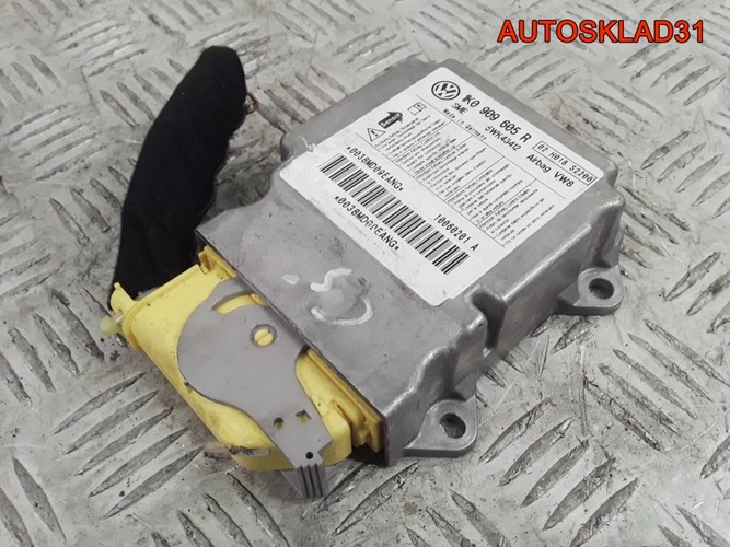 Блок управления AIR BAG VW Golf Plus 1K0909605R