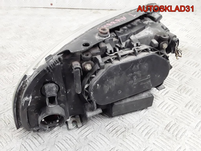 Фара левая Volkswagen Sharan 7M3941015AB
