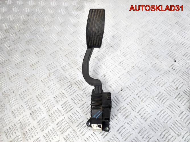 Педаль газа Opel Corsa D 1.2 Z12XEP 13305804
