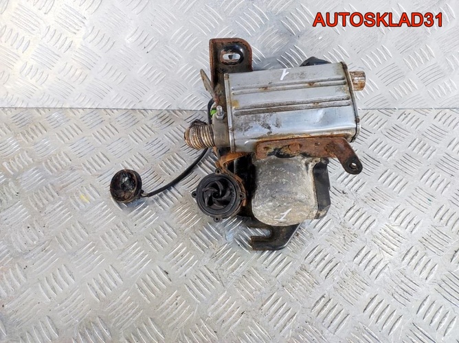 Автономный отопитель VW Passat B6 3C0815065H